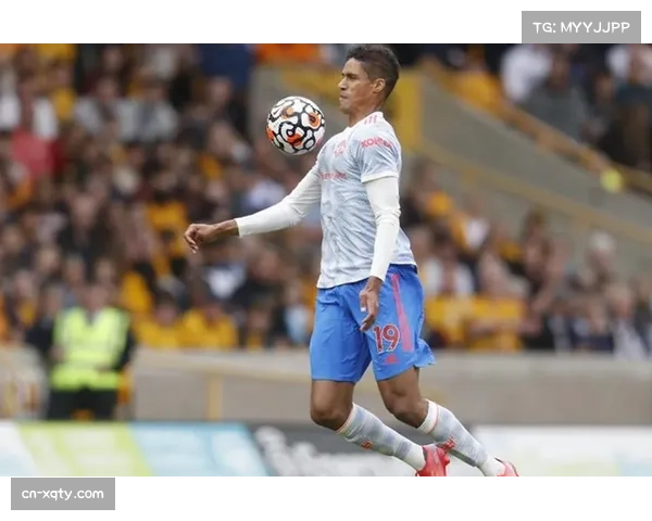 “莱比锡红牛伤病更新:亨里希斯盖贝尔缺阵影响防线” “莱比锡红牛伤病更新:亨里希斯盖贝尔缺阵影响防线”